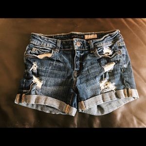 Ripped Aeropostale Jean shorts